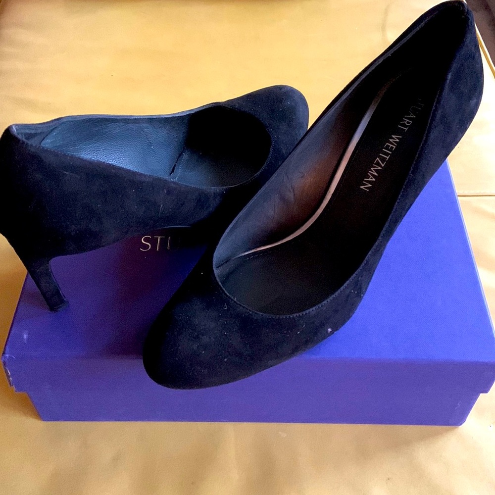 Stuart Weitzman Moody Suede Heels